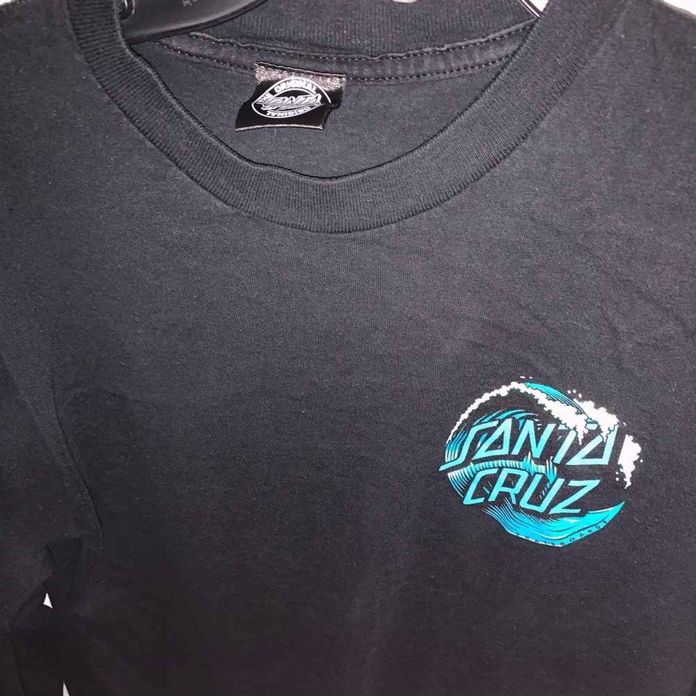 Black Santa Cruz long sleeve (medium)